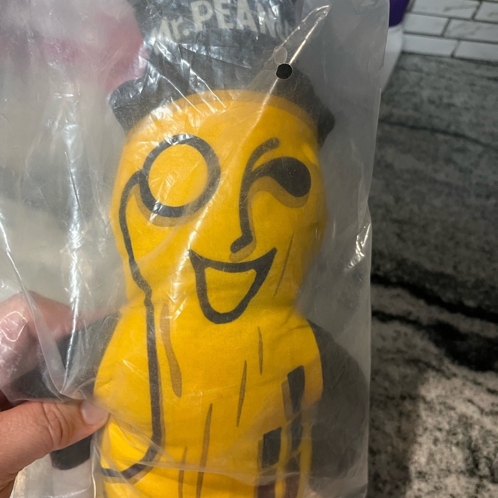 VINTAGE PLANTERS MR. PEANUT STUFFED DOLL - NEW IN ORIGINAL PACKAGING - Picture 2 of 9